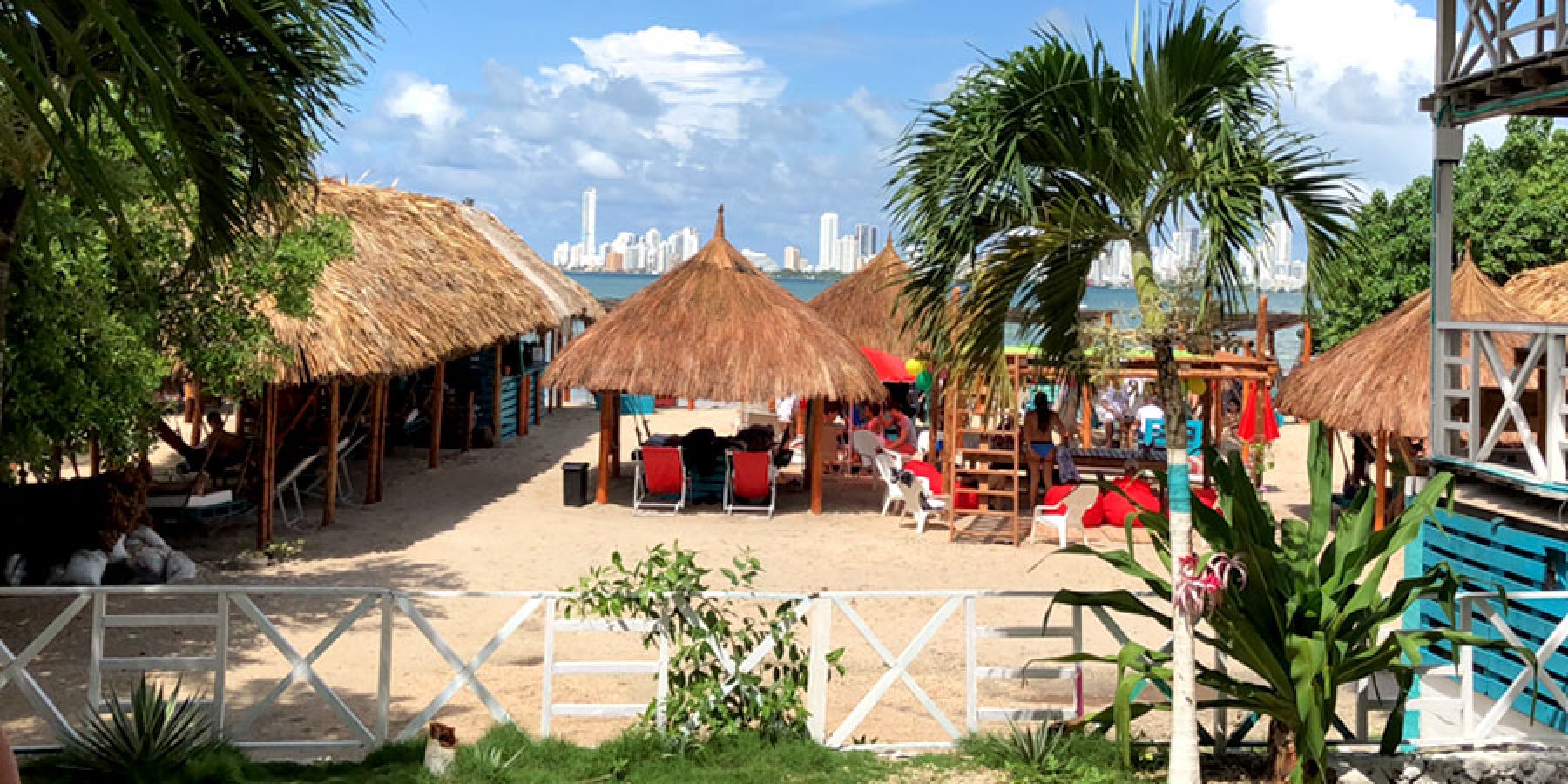 Beach Club Bomba Beach Club